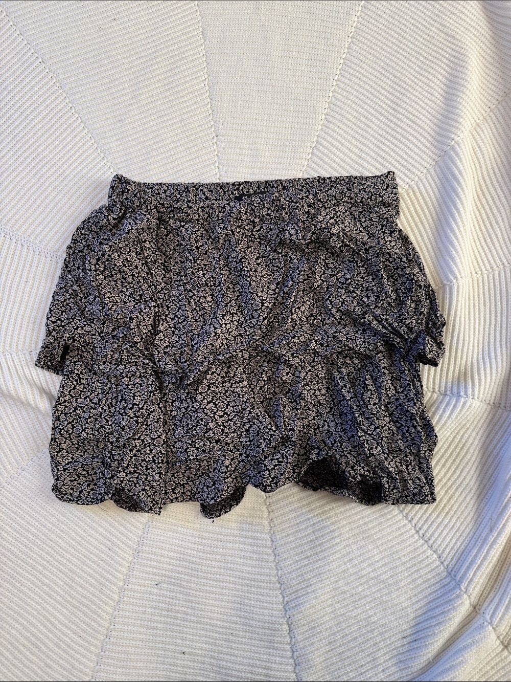 Madewell Black and White Floral Tiered Mini Skirt